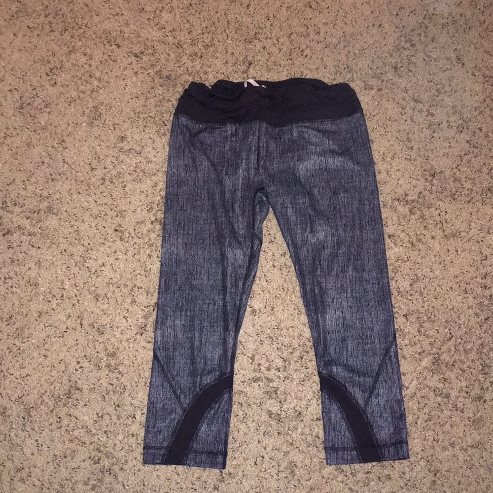 Gray lulu leggings
